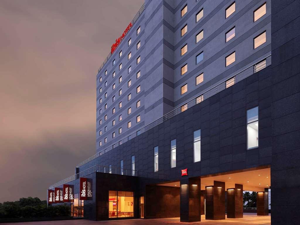 Hotel Ibis Omr - An Accor Brand 4*
